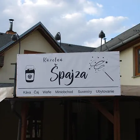 Kuzelna Spajza 3* Terchová