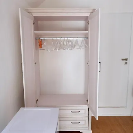 Konukevi Kuzelna Spajza 3*